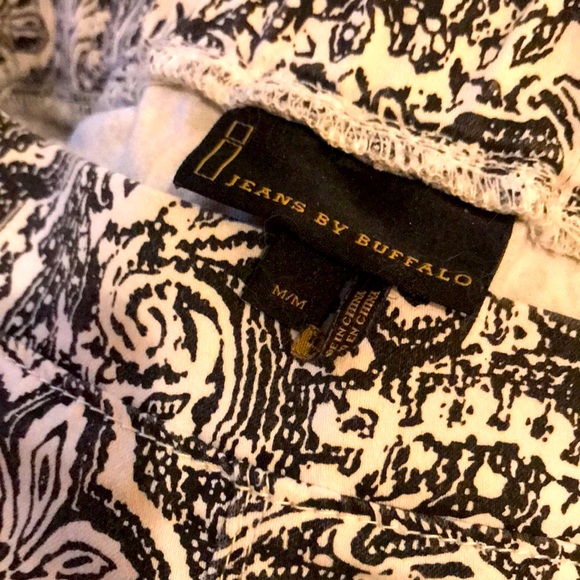 iJeans by Buffalo Crop Print Jeans - Picture 4 of 4